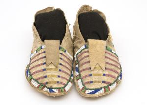 Moccasins, Crow, circa 1870, Crow moccasins circa 1870, 19th century native american moccasins, 19th century beaded moccasins, buffalo hide moccasins
