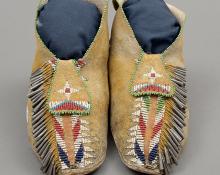 Moccasins, Apache, circa 1880 antique native american indian beadwork for sale 