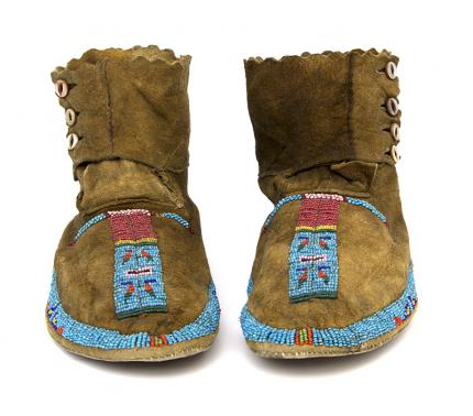 Blackfeet moccasins hi top beaded Plains 19th century Native American Indian antique vintage art for sale purchase auction consign denver colorado art gallery museum